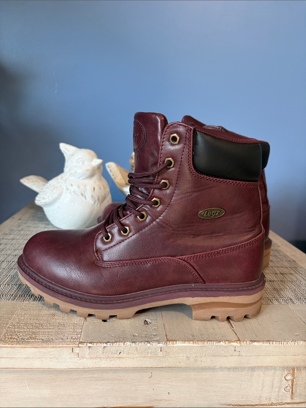 Lugz Women’s Maroon Leather Lace-Up Work Boot